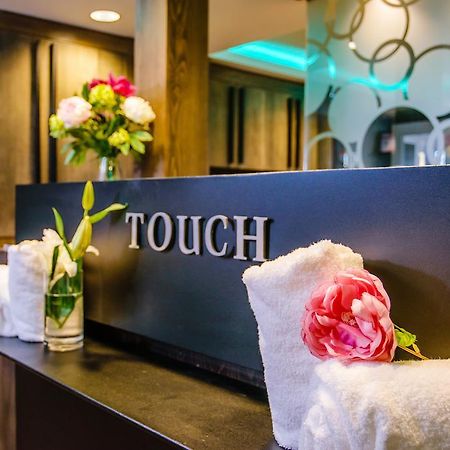 Touchstone Resort On Lake Muskoka ブレイスブリッジ エクステリア 写真