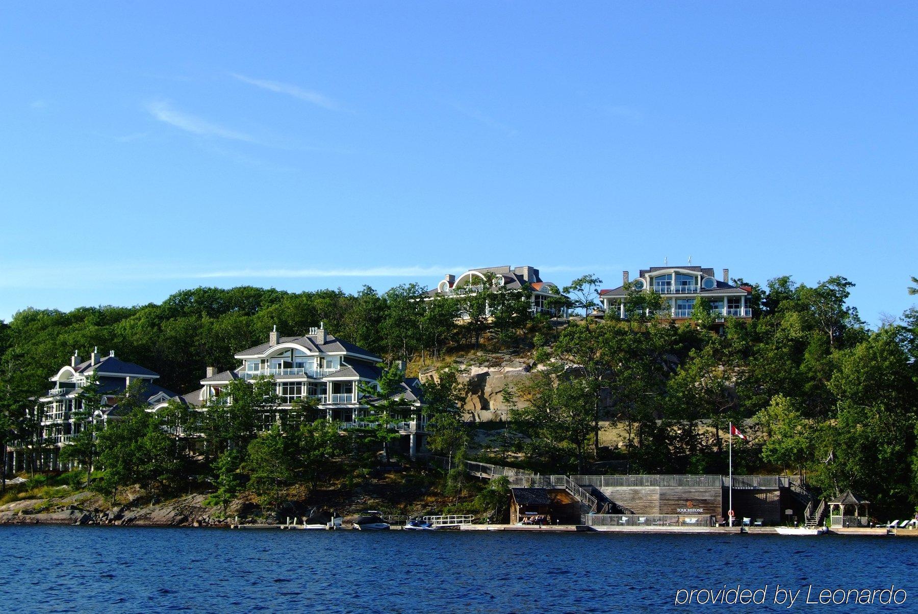 Touchstone Resort On Lake Muskoka ブレイスブリッジ エクステリア 写真