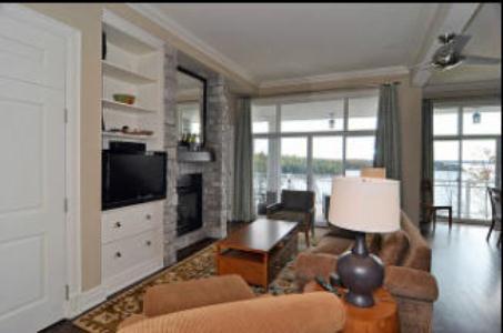 Touchstone Resort On Lake Muskoka ブレイスブリッジ 部屋 写真