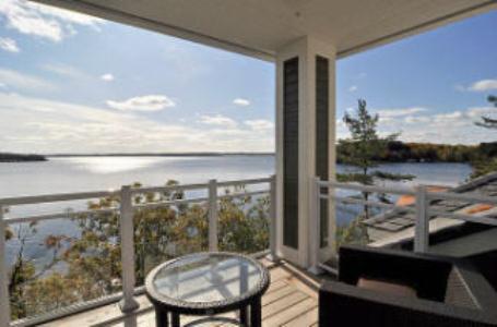 Touchstone Resort On Lake Muskoka ブレイスブリッジ 部屋 写真