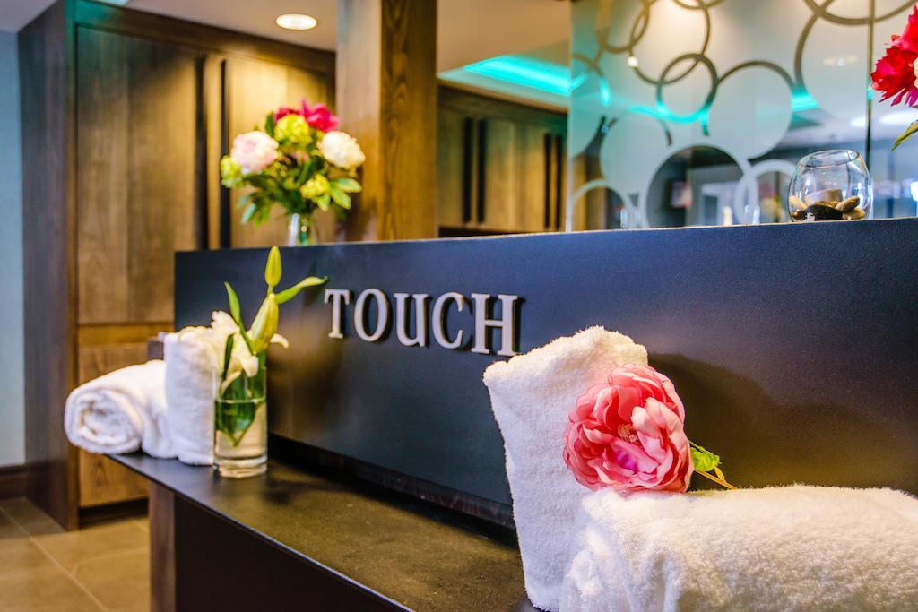 Touchstone Resort On Lake Muskoka ブレイスブリッジ エクステリア 写真