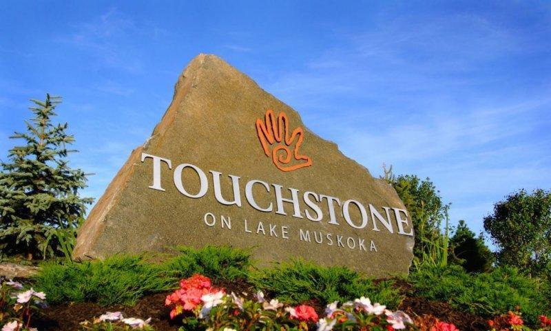 Touchstone Resort On Lake Muskoka ブレイスブリッジ エクステリア 写真
